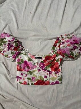 Floral Puff-Sleeve Crop Top - Pink & Red